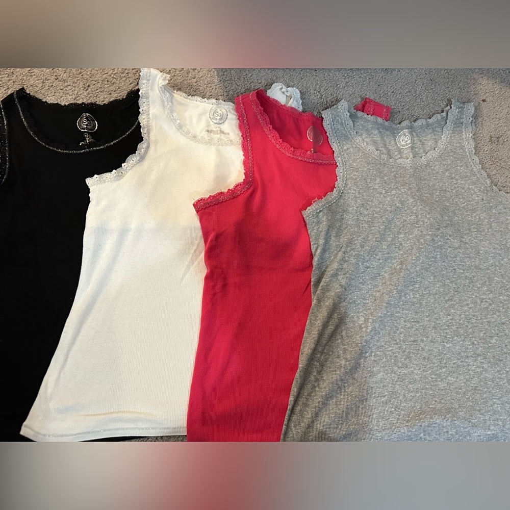COPY - LOT OF 4 So TANKS 18 1/2 Ribbed wLace Built n Bra - size Childrens Cloth…